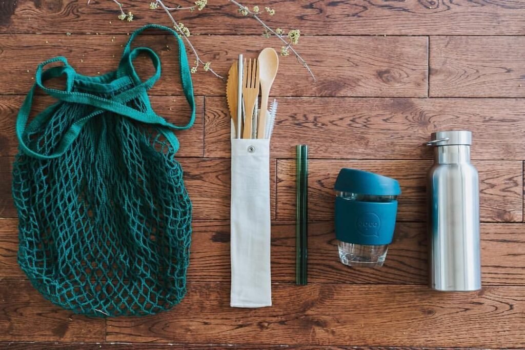 7 Ultimate Beginner Plastic Free Living Habits to Build