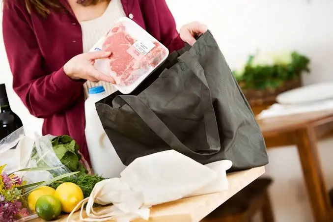 Plastic Free Rules: What Happens When Grandparents Ignore Them?